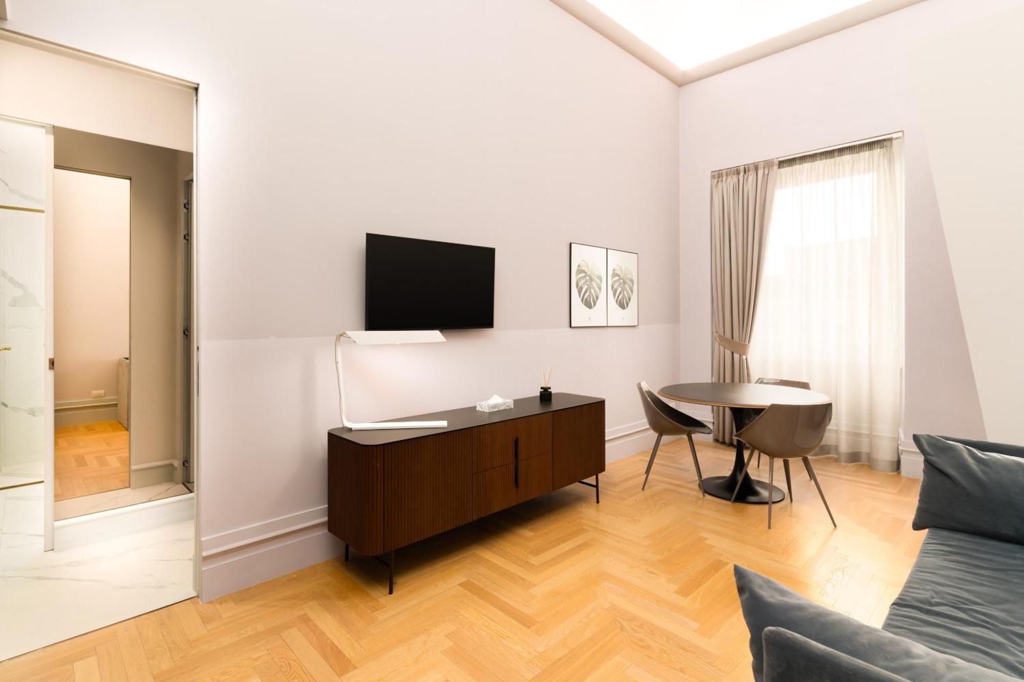Limehome Lecce Palazzo Bn Buitenkant foto